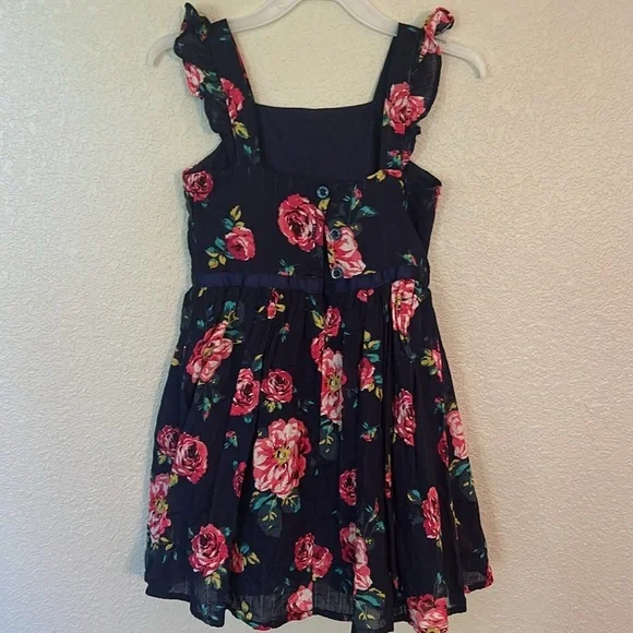 Girls dress size 6/6x from Sam’s. - Picture 2 of 3